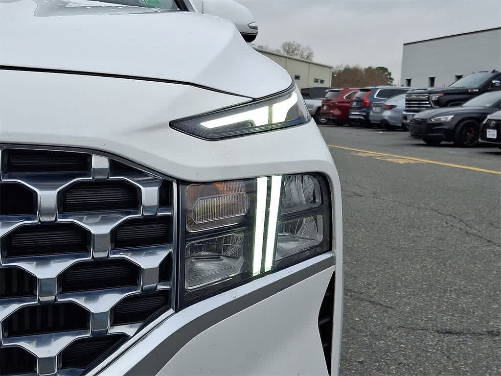 Thumbnail: 2023 Hyundai Santa Fe - 9