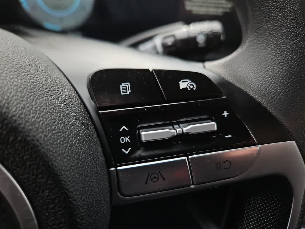 Thumbnail: 2024 Hyundai Elantra - 20