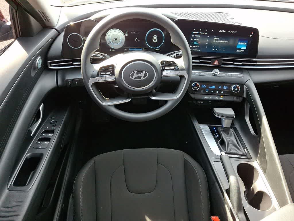 Thumbnail: 2024 Hyundai Elantra - 10