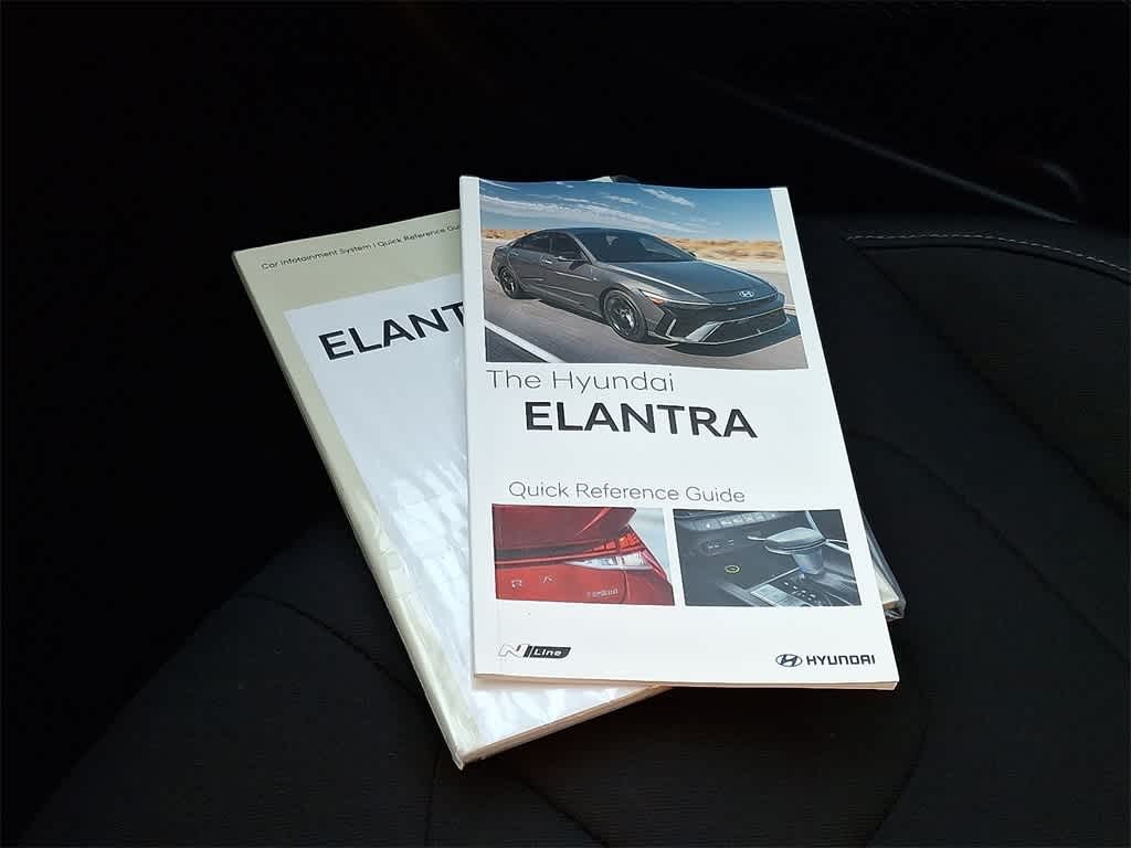 Thumbnail: 2025 Hyundai Elantra - 25