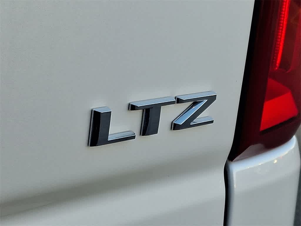 Thumbnail: 2021 Chevrolet Silverado 1500 - 31