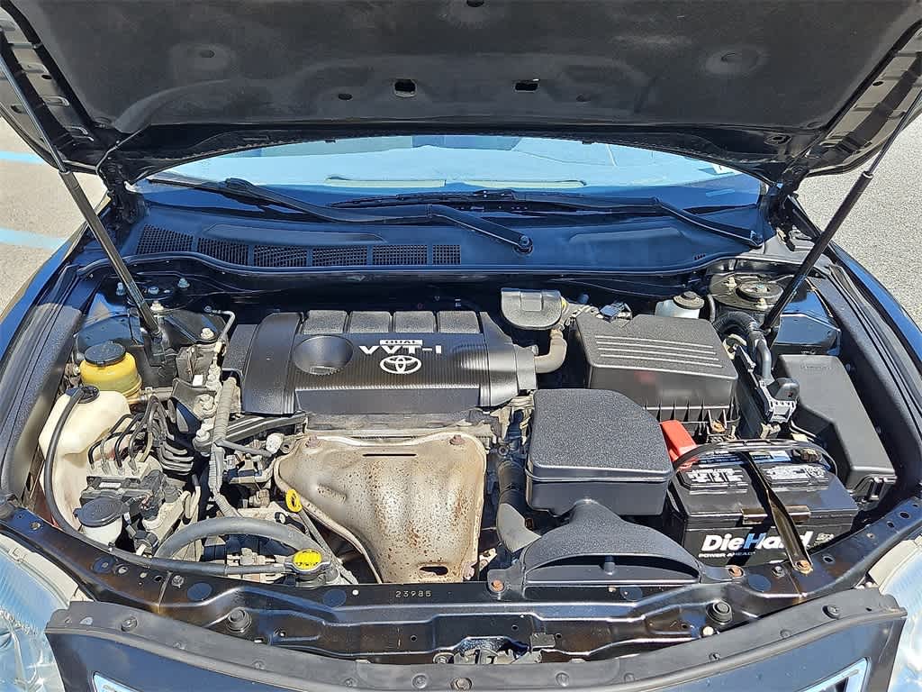 Thumbnail: 2010 Toyota Camry - 27