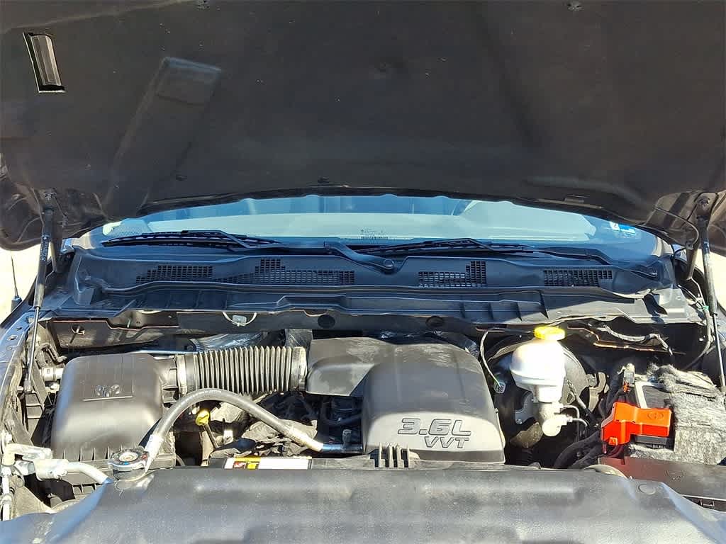 Thumbnail: 2020 RAM 1500 Classic - 27