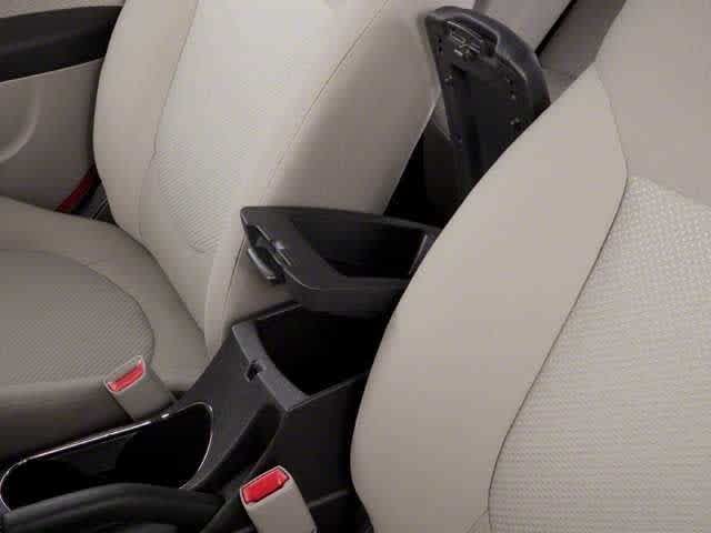 Thumbnail: 2012 Kia Forte - 41