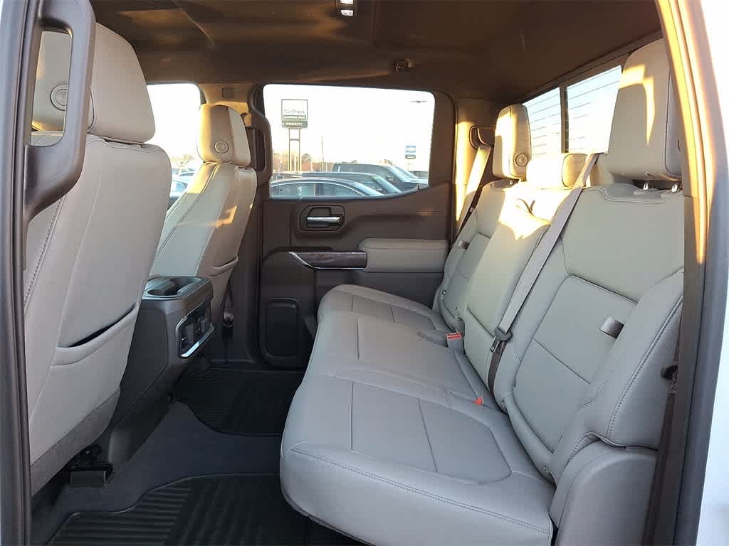 Thumbnail: 2021 Chevrolet Silverado 1500 - 10