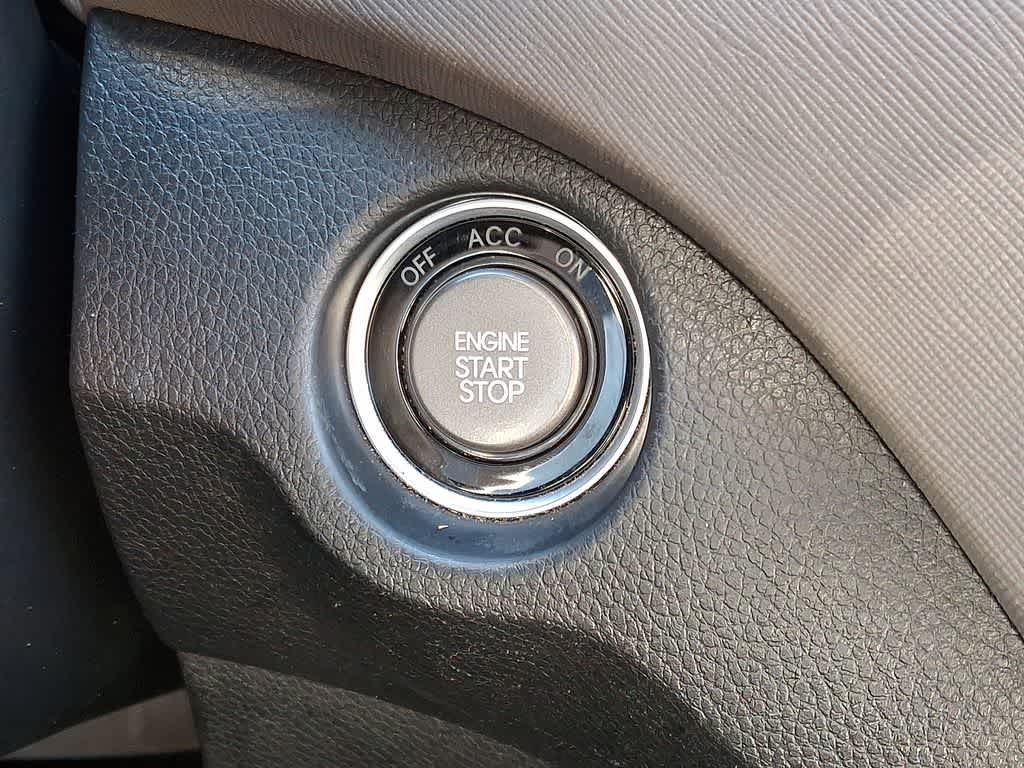 Thumbnail: 2016 Hyundai Santa Fe - 22