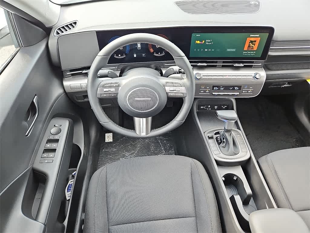 2025 Hyundai Kona SEL 9