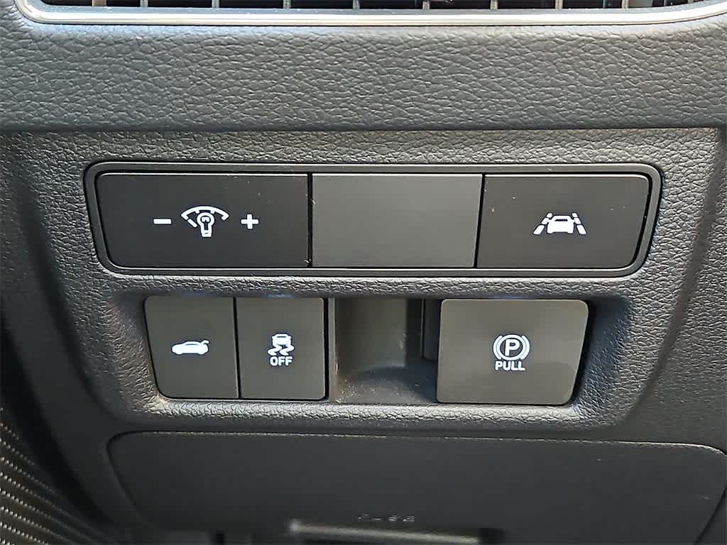 Thumbnail: 2023 Hyundai Sonata - 22