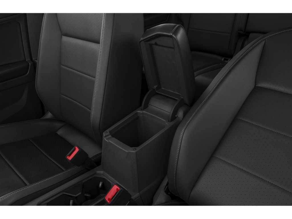 Thumbnail: 2021 Volkswagen Tiguan - 10