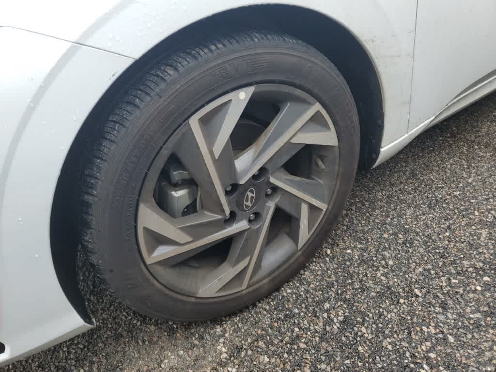 Thumbnail: 2025 Hyundai Elantra - 2