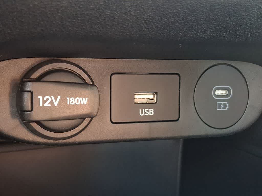 Thumbnail: 2026 Hyundai Elantra - 18