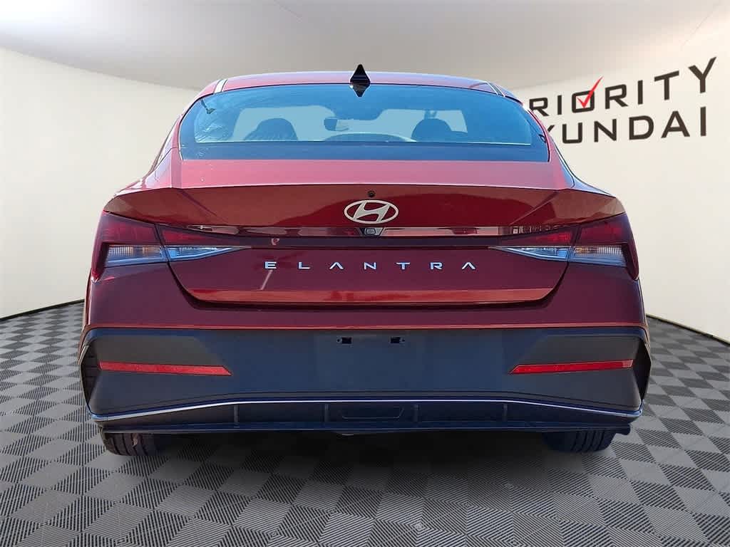 Thumbnail: 2024 Hyundai Elantra - 5