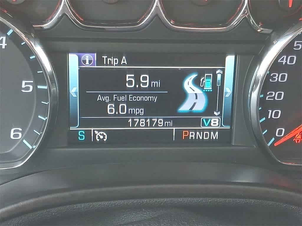 Thumbnail: 2015 Chevrolet Suburban - 21