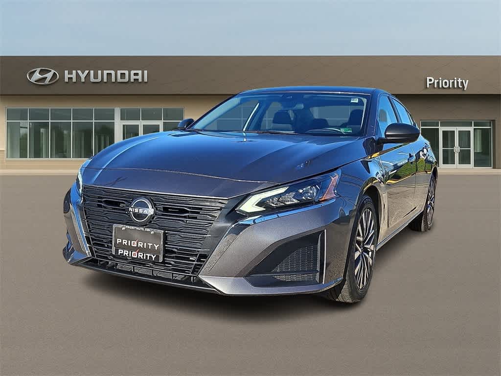 Thumbnail: 2024 Nissan Altima - 1