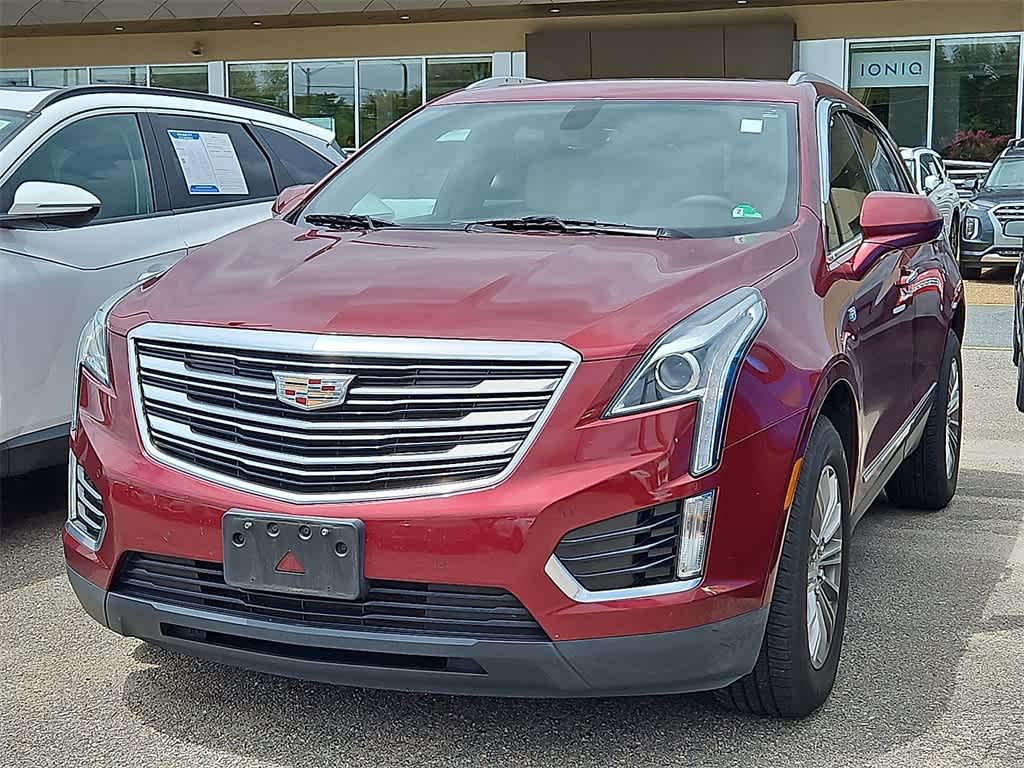Thumbnail: 2017 Cadillac XT5 - 1