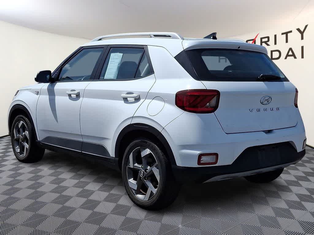 Thumbnail: 2022 Hyundai Venue - 6