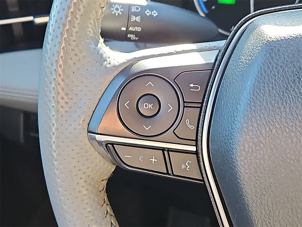 Thumbnail: 2020 Toyota Avalon - 22