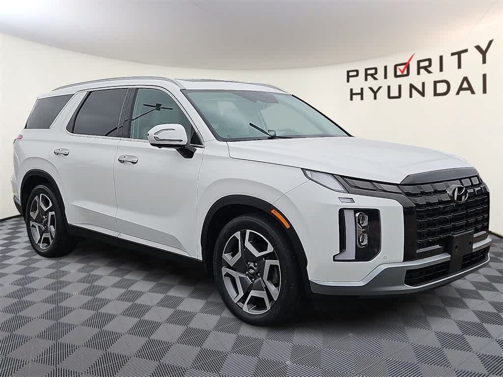 Thumbnail: 2023 Hyundai Palisade - 3