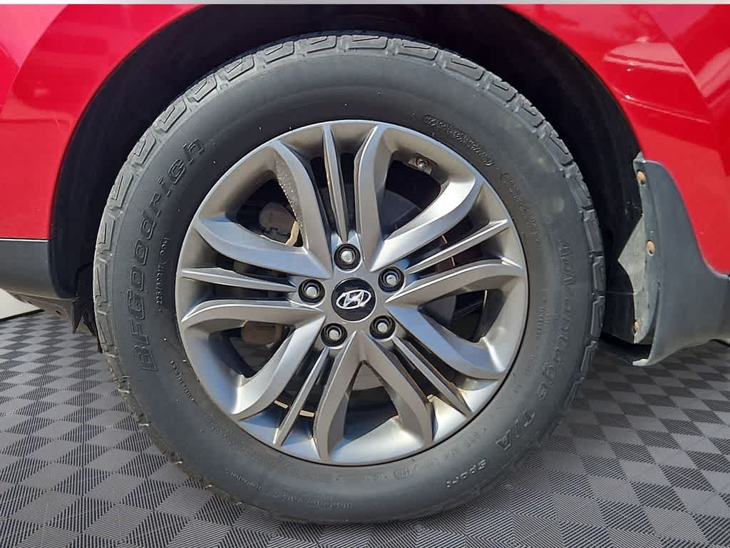 Thumbnail: 2015 Hyundai Tucson - 8