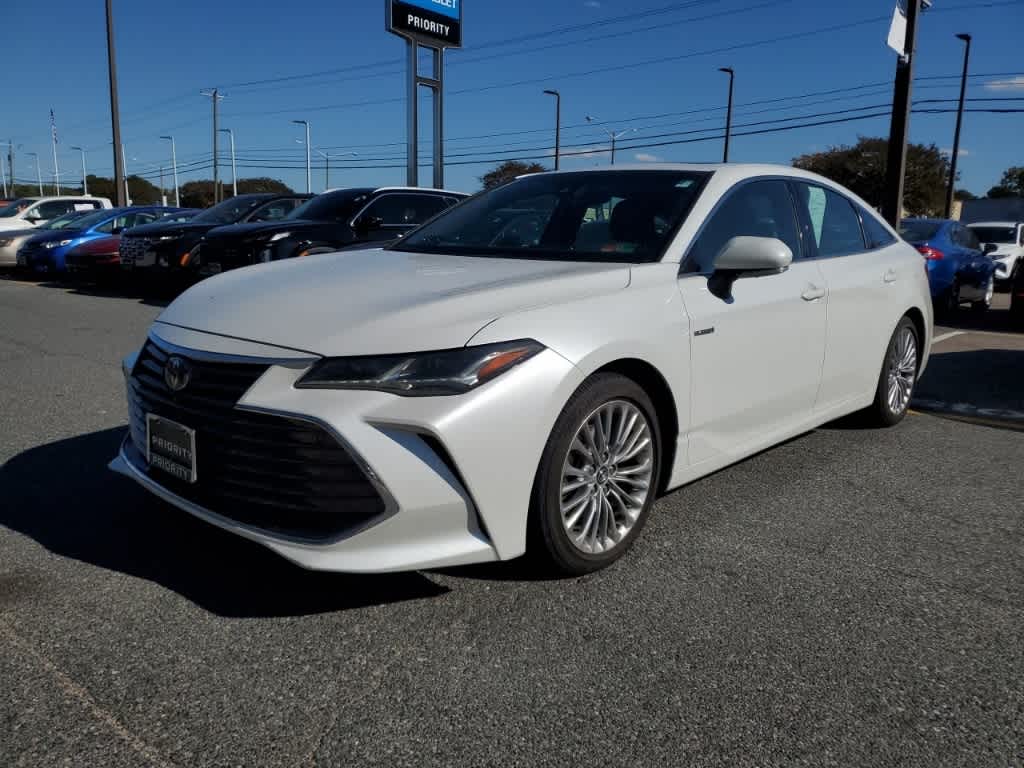 Thumbnail: 2020 Toyota Avalon - 1