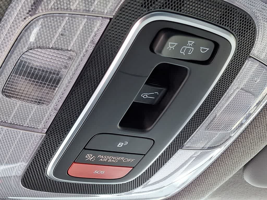 Thumbnail: 2025 Hyundai Elantra - 25