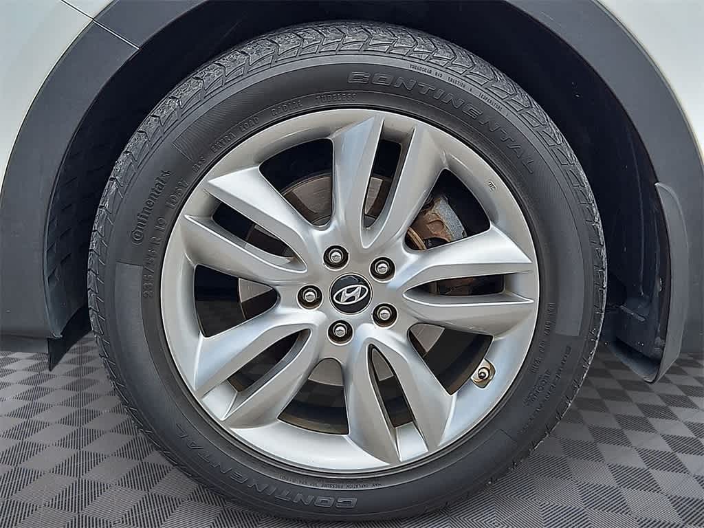 Thumbnail: 2013 Hyundai Santa Fe - 8