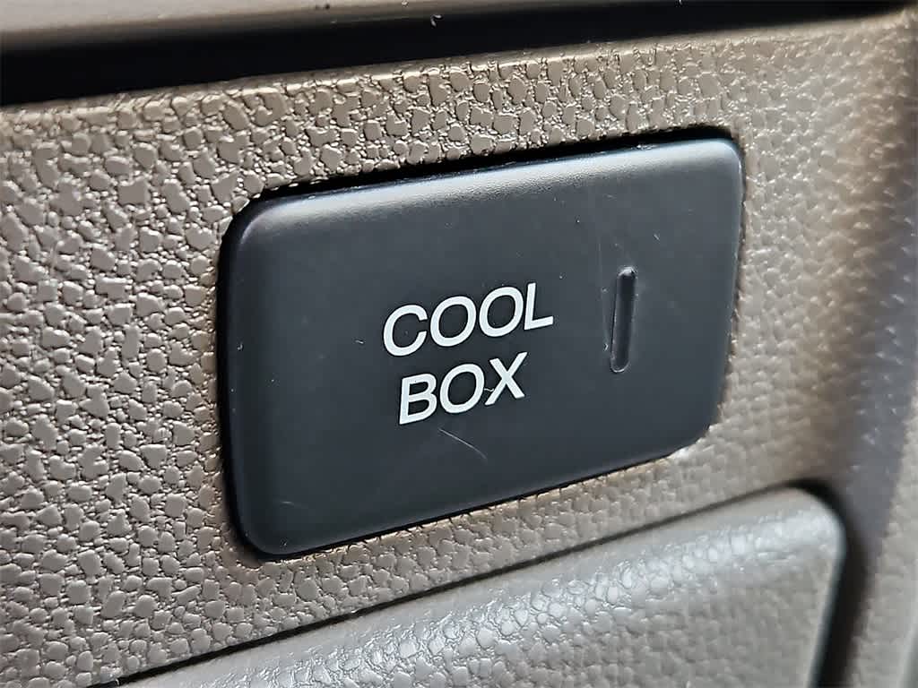 Thumbnail: 2015 Honda Odyssey - 25