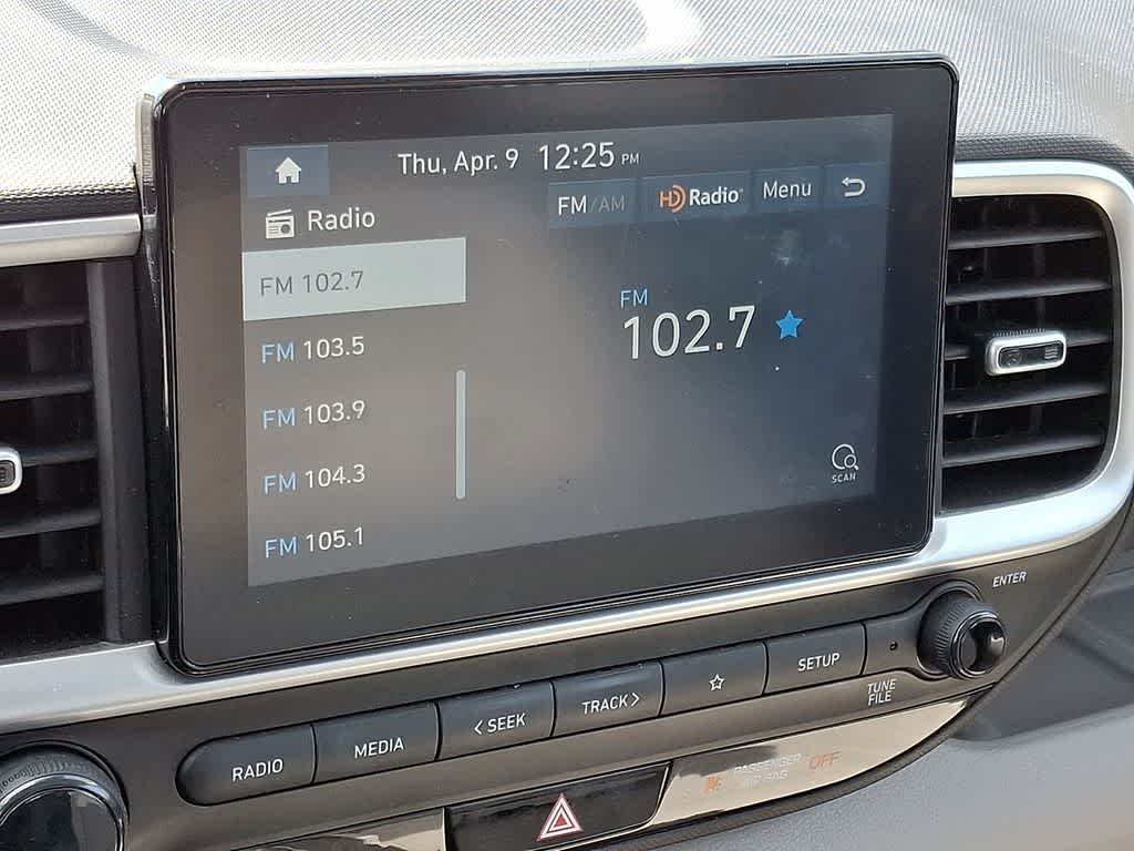 Thumbnail: 2022 Hyundai Venue - 18