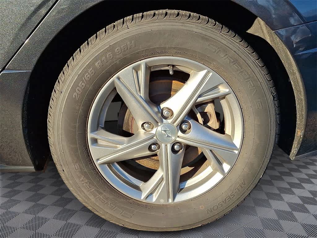 Thumbnail: 2023 Hyundai Sonata - 8