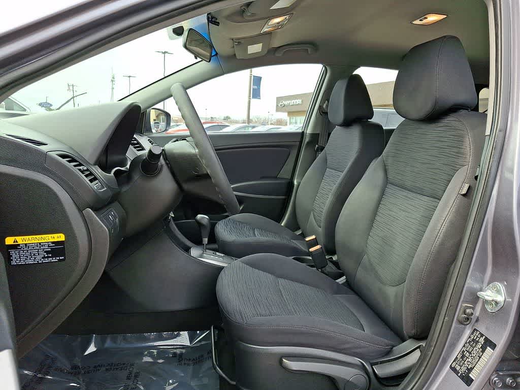 Thumbnail: 2017 Hyundai Accent - 13