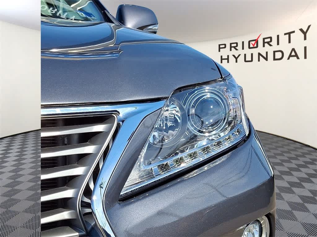 Thumbnail: 2015 Lexus RX - 8