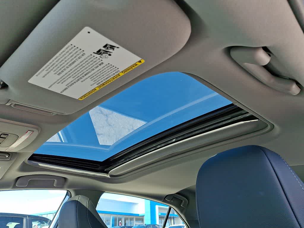 Thumbnail: 2023 Toyota Camry - 13