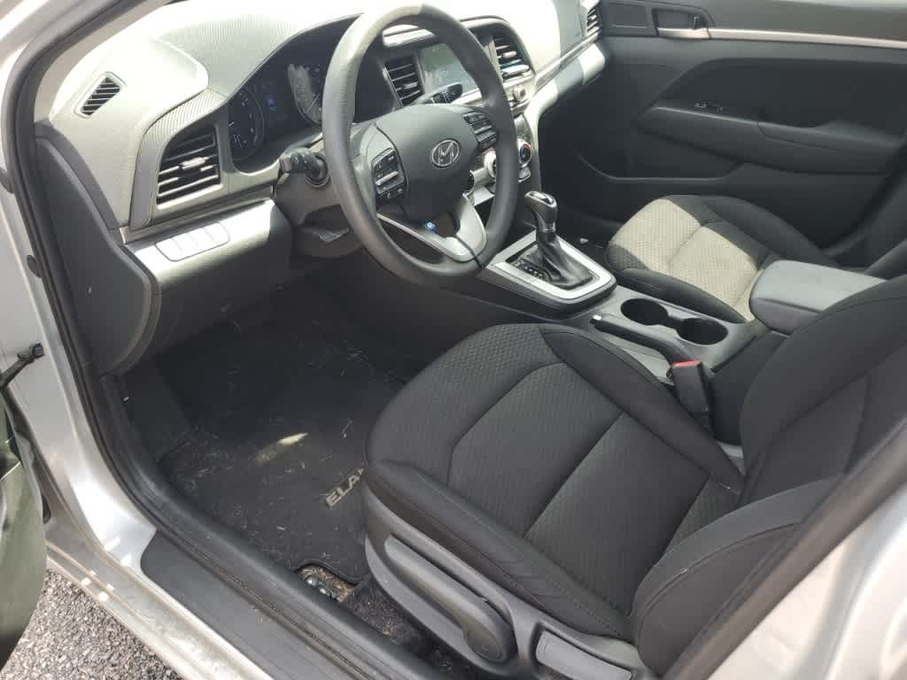 Thumbnail: 2019 Hyundai Elantra - 13