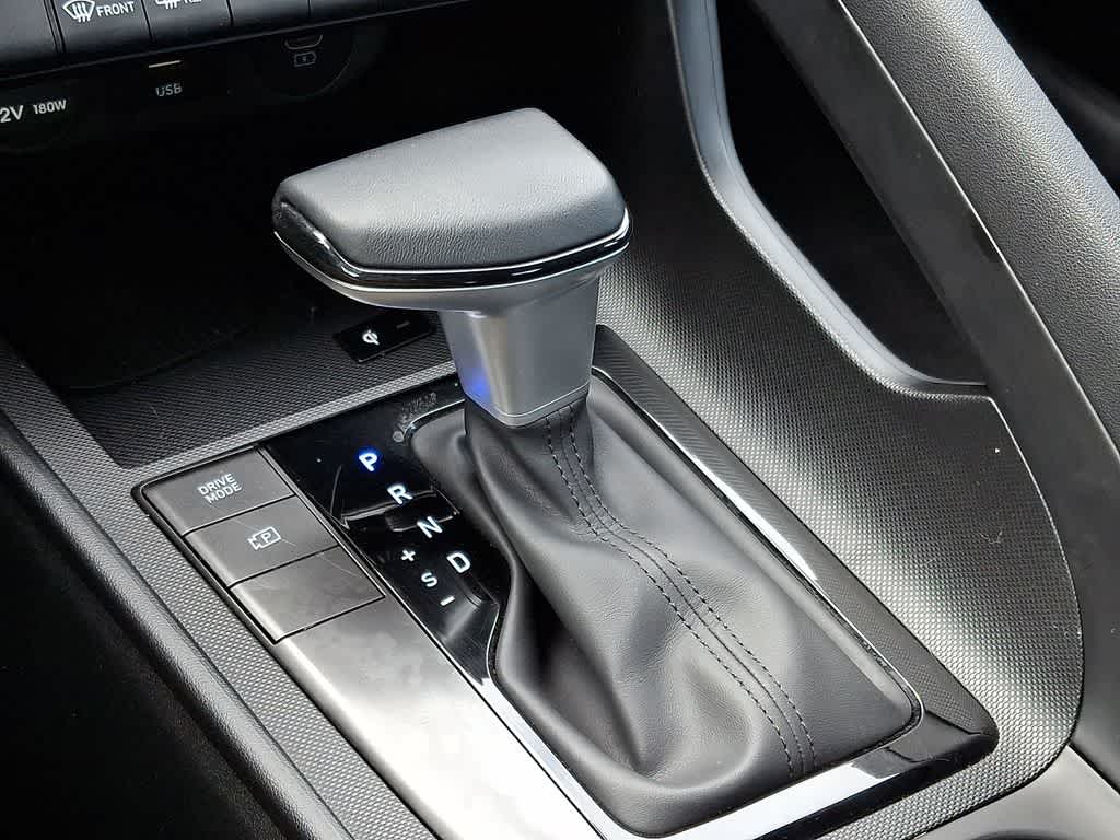 Thumbnail: 2025 Hyundai Elantra - 13