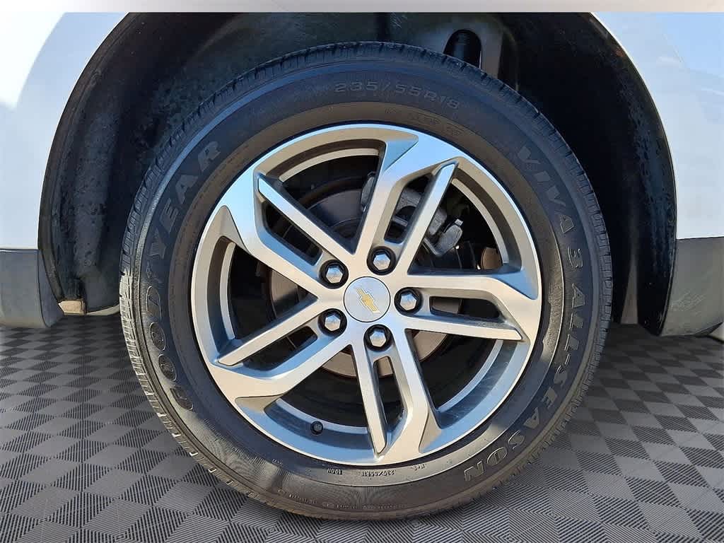 Thumbnail: 2016 Chevrolet Equinox - 8