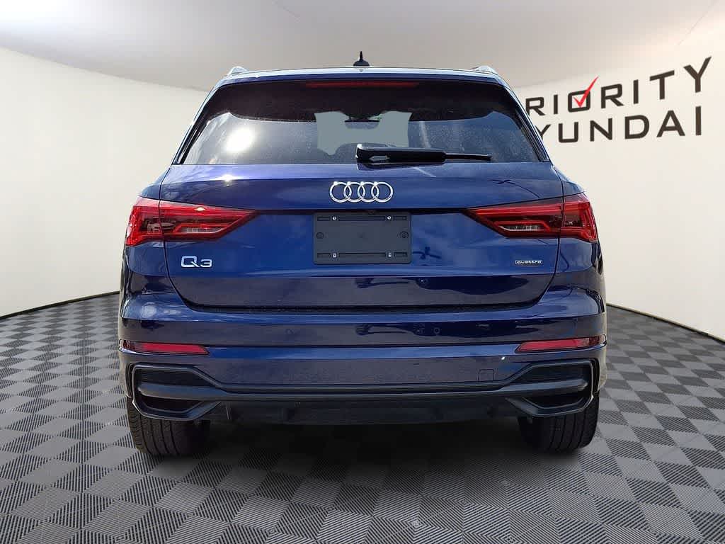 Thumbnail: 2021 Audi Q3 - 5