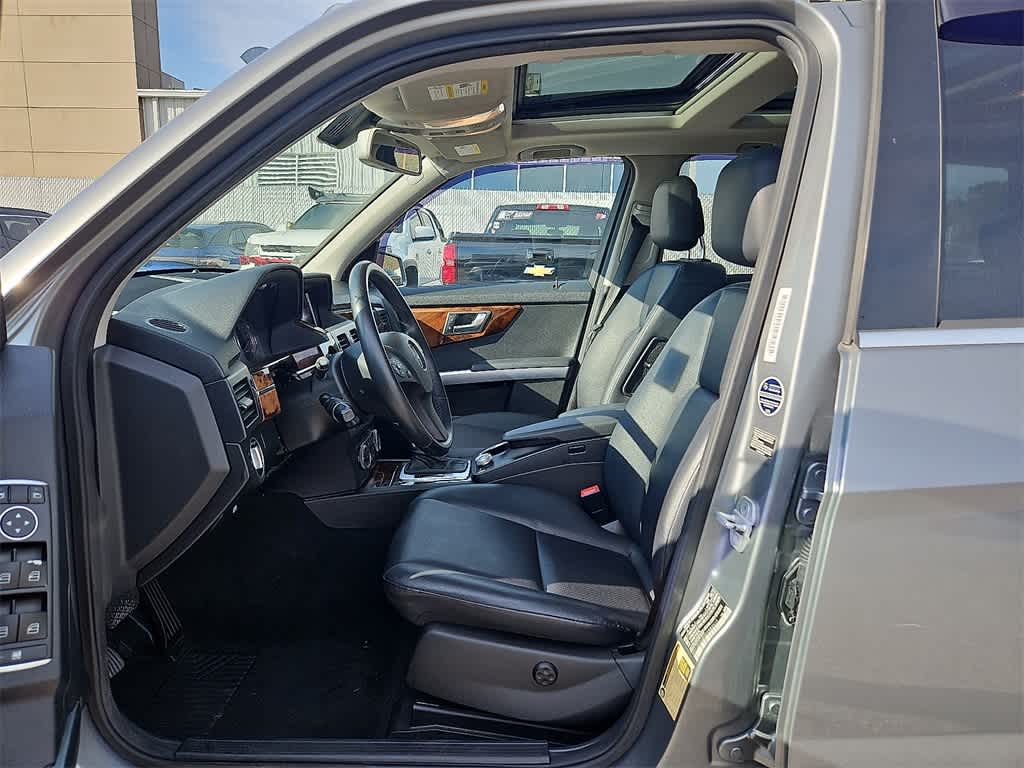 Thumbnail: 2012 Mercedes-Benz GLK - 13