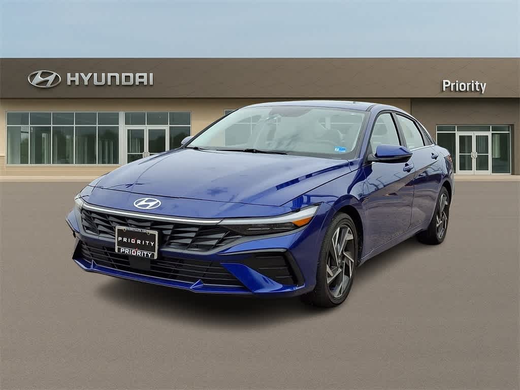 Thumbnail: 2025 Hyundai Elantra - 1