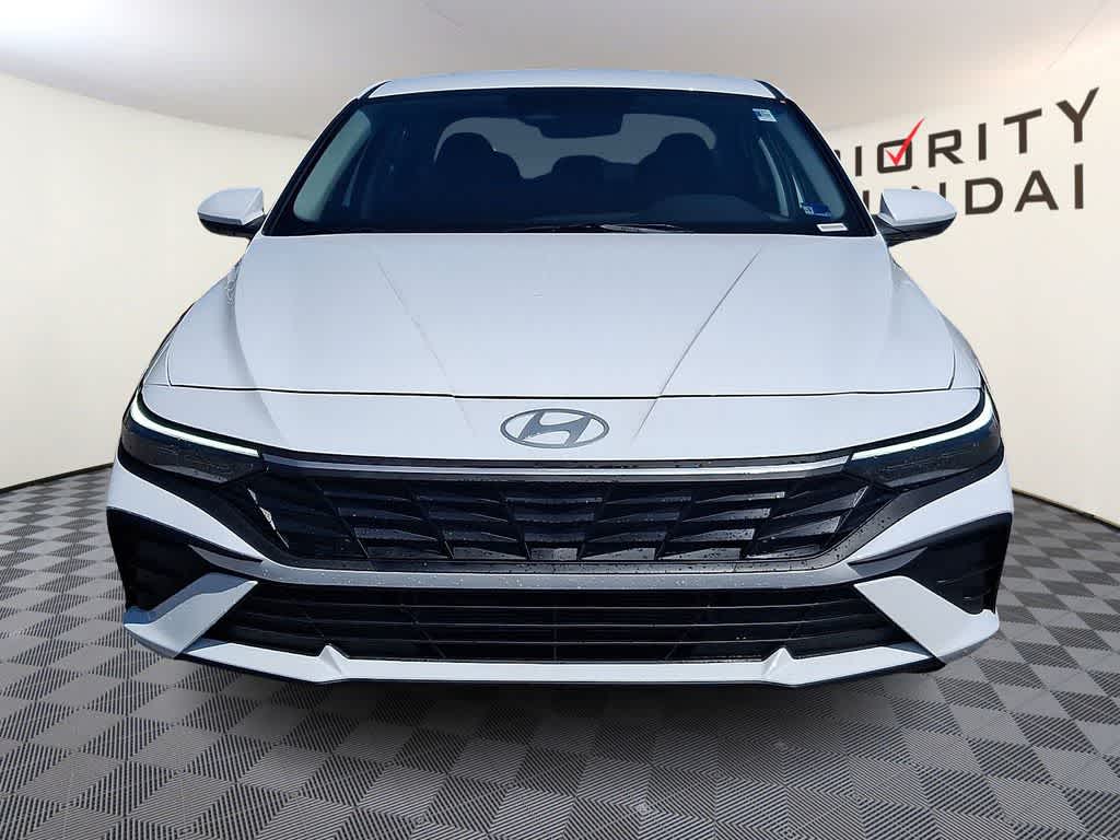 Thumbnail: 2026 Hyundai Elantra - 2