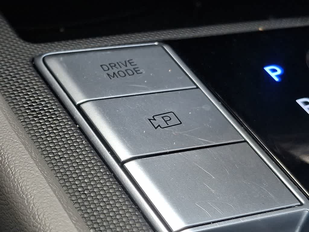 Thumbnail: 2025 Hyundai Elantra - 26