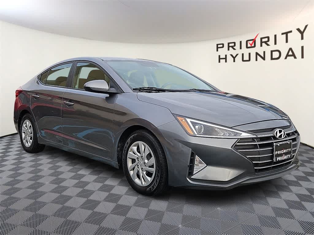 Thumbnail: 2019 Hyundai Elantra - 3