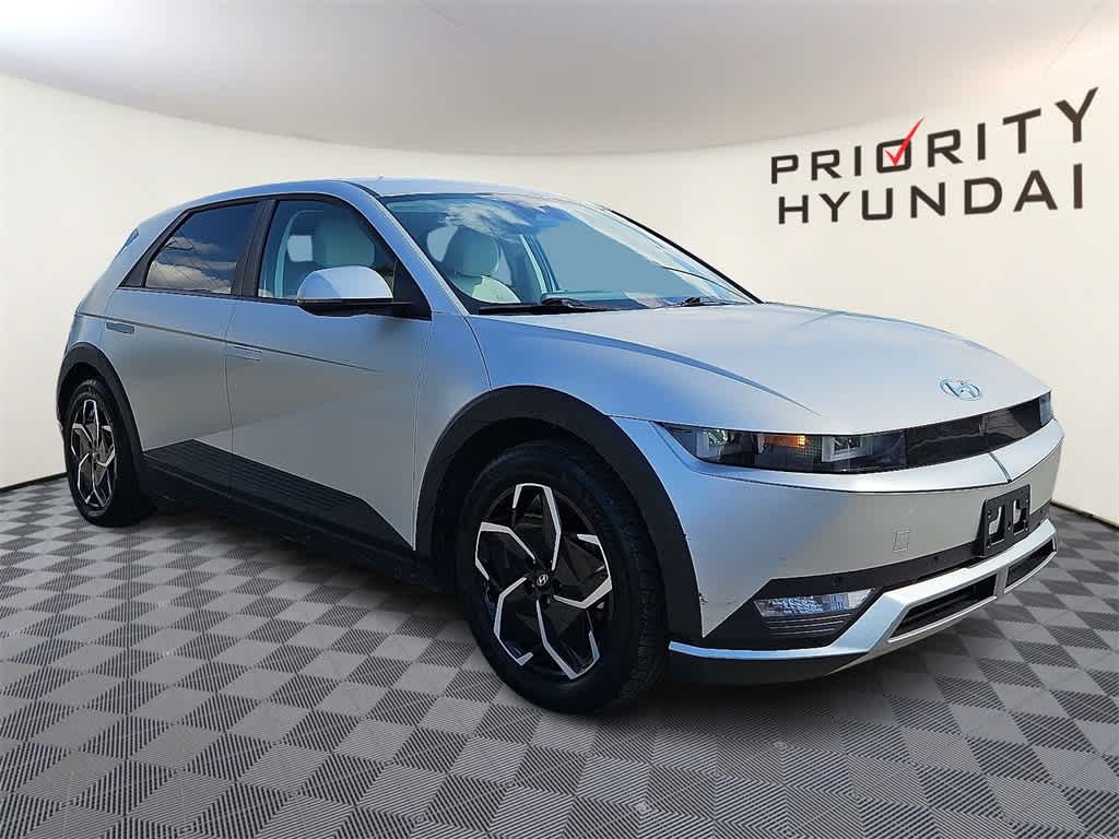Thumbnail: 2023 Hyundai Ioniq 5 - 3