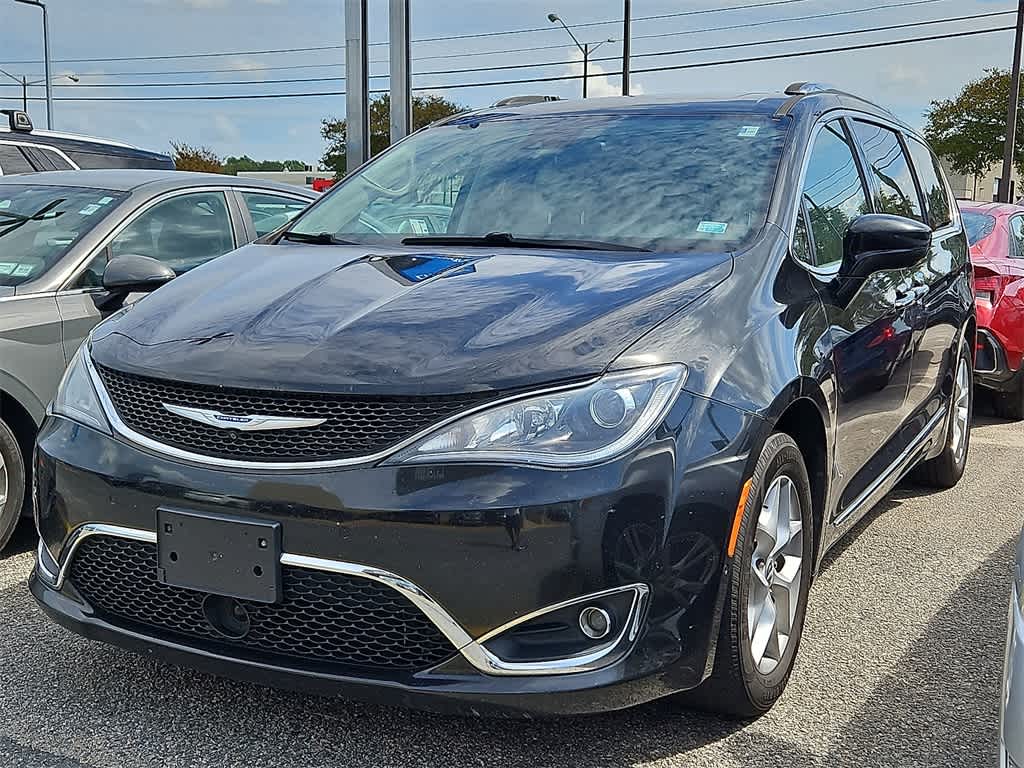 Thumbnail: 2019 Chrysler Pacifica - 1