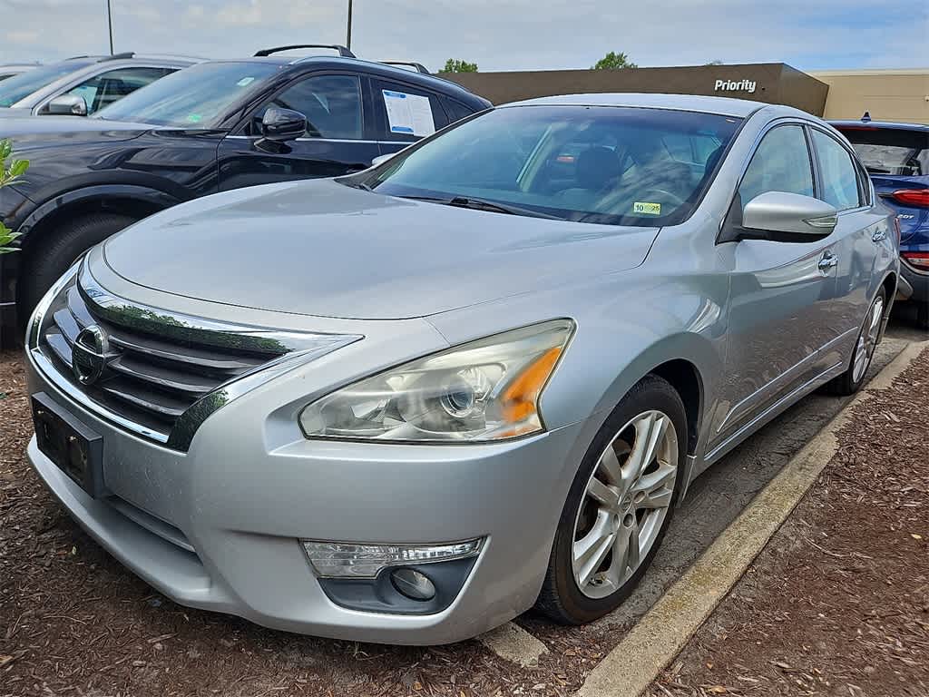 2013 Nissan Altima SV -
                  Chesapeake, VA