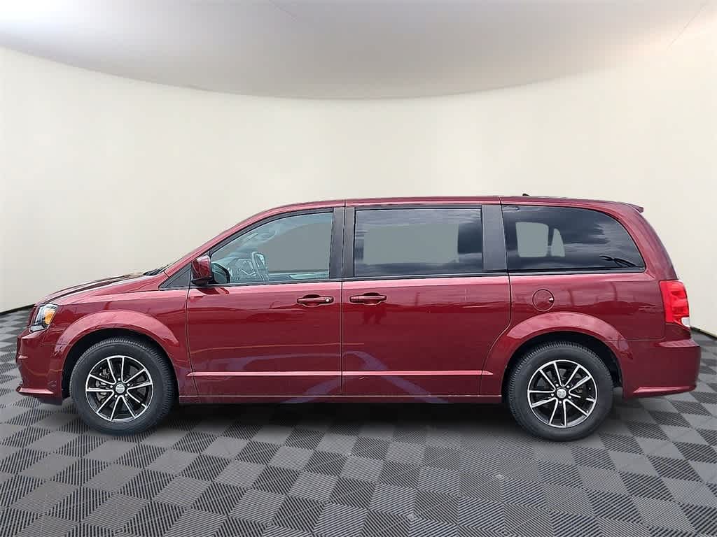 2019 Dodge Grand Caravan GT 7
