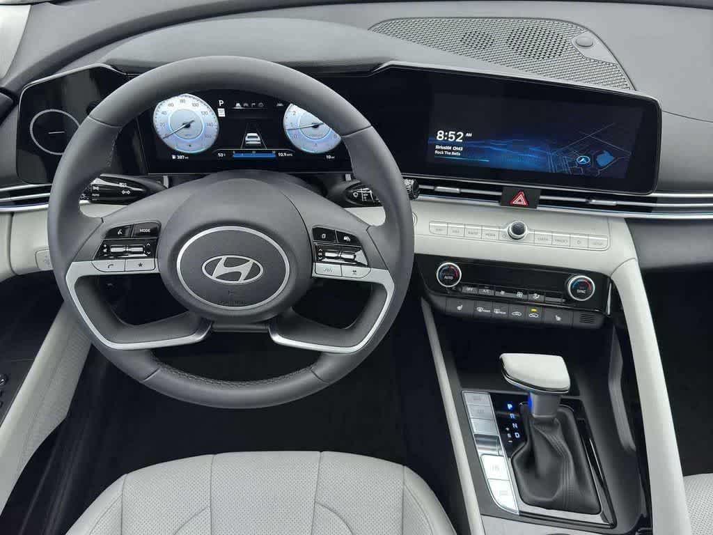 Thumbnail: 2026 Hyundai Elantra - 17