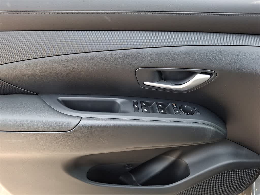 Thumbnail: 2025 Hyundai Tucson - 9