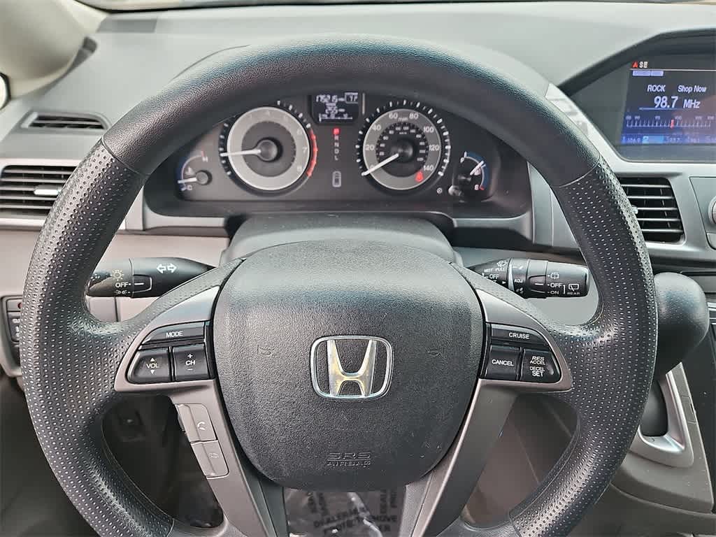 Thumbnail: 2012 Honda Odyssey - 18