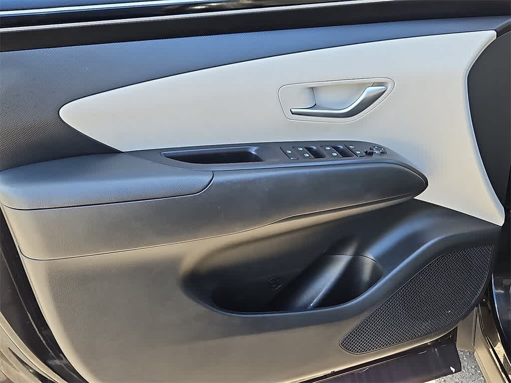 Thumbnail: 2024 Hyundai Tucson - 12