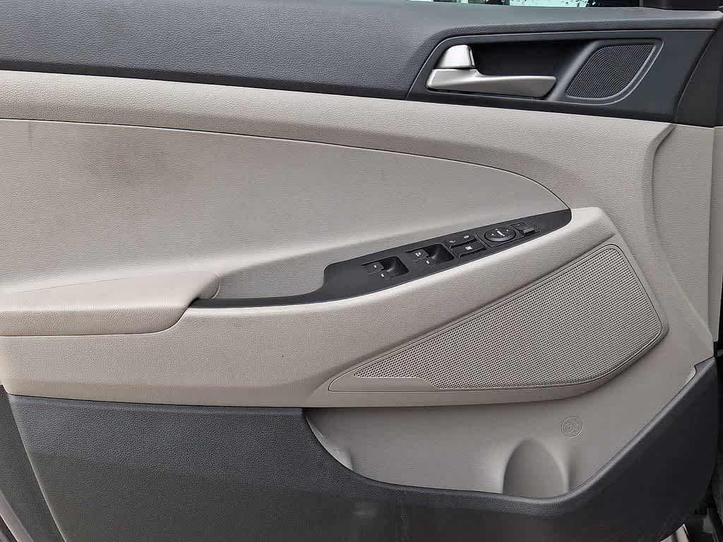 Thumbnail: 2018 Hyundai Tucson - 11